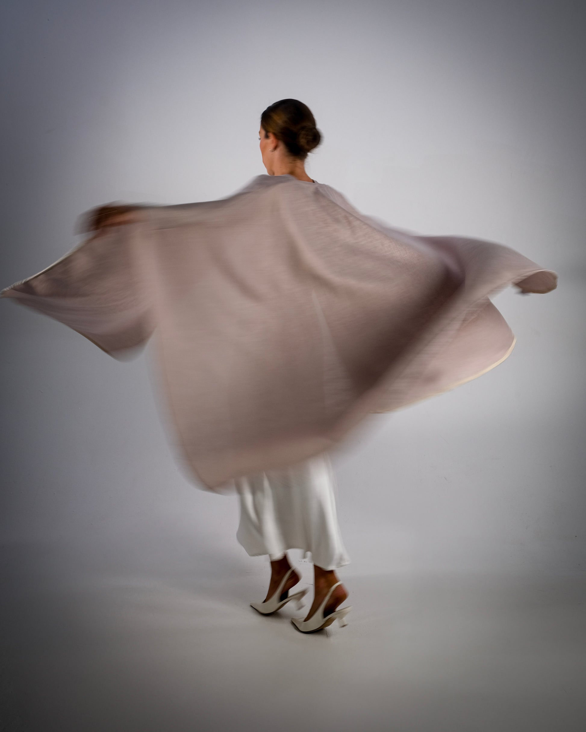 Dusty Lilac Linen Abaya