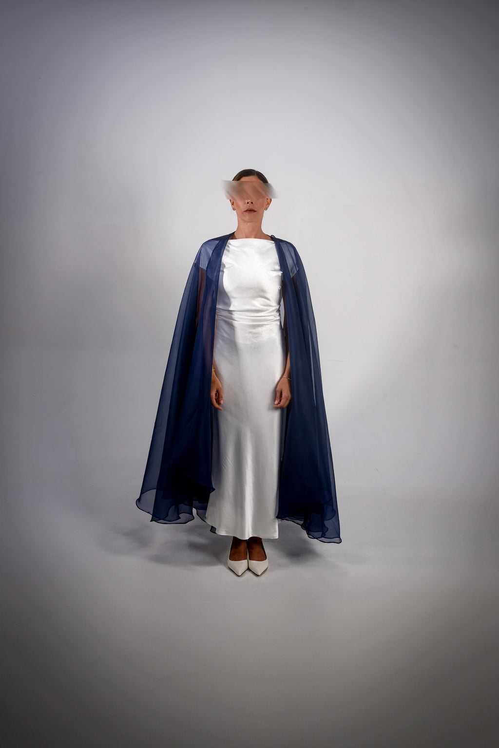 SIDRA- Navy Pure Silk Organza Abaya