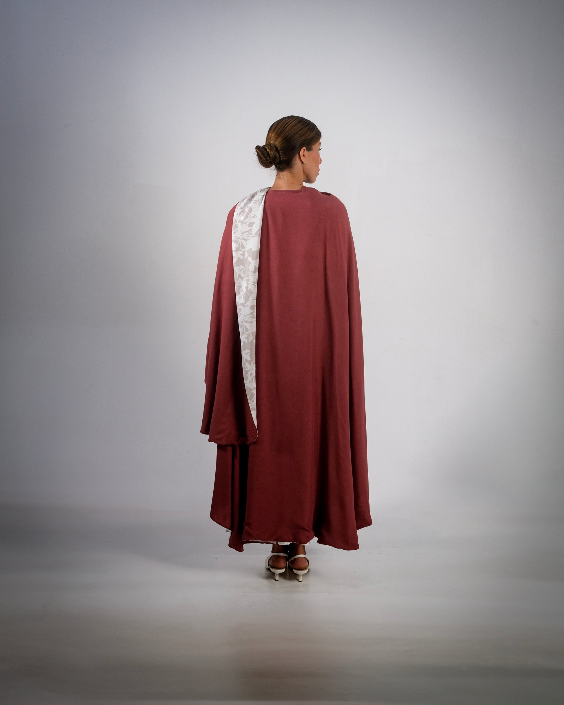 Mud Red Cotton Print Reversible Abaya