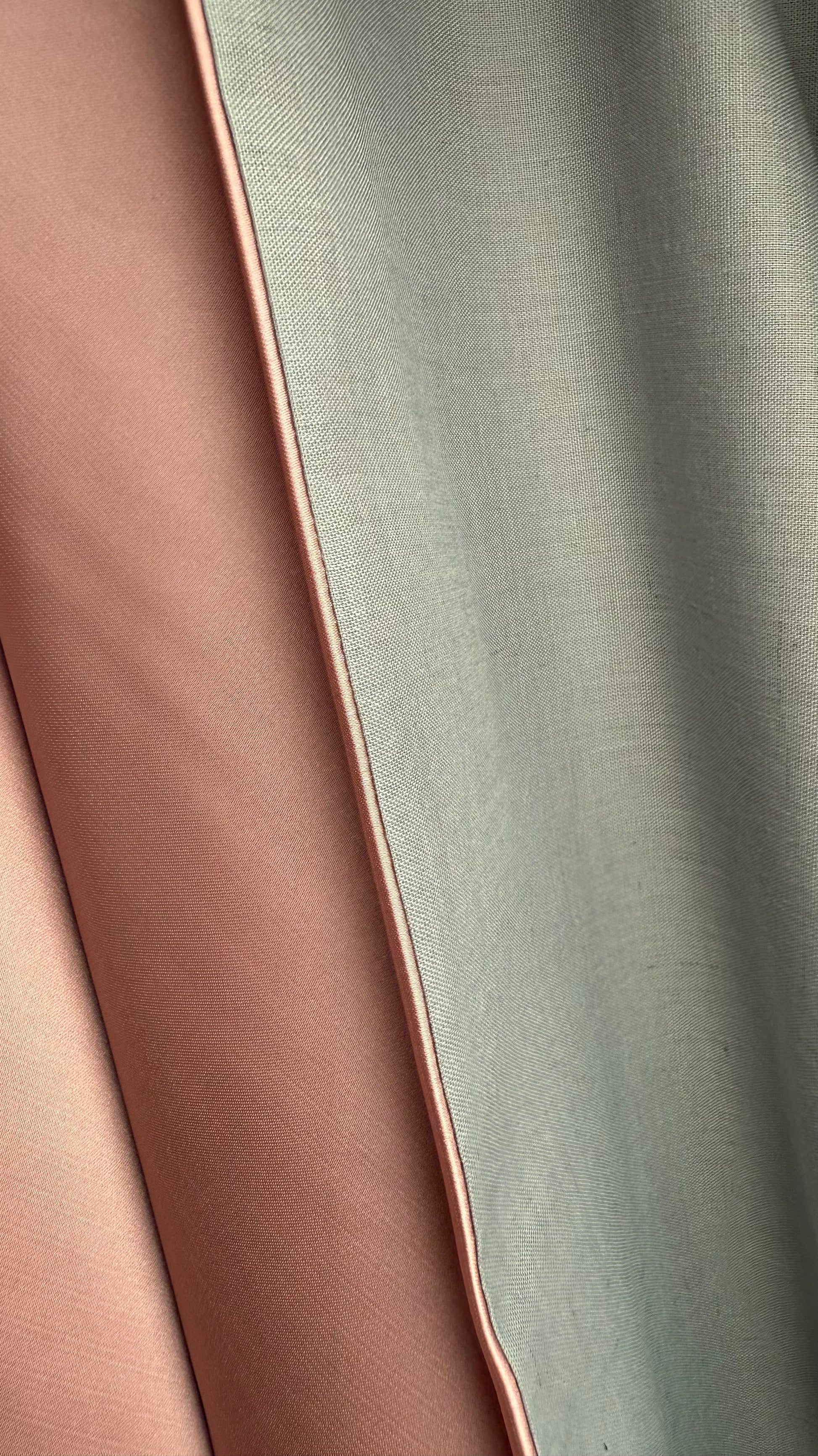 Dusty Pink Silky Satin Reversible Abaya