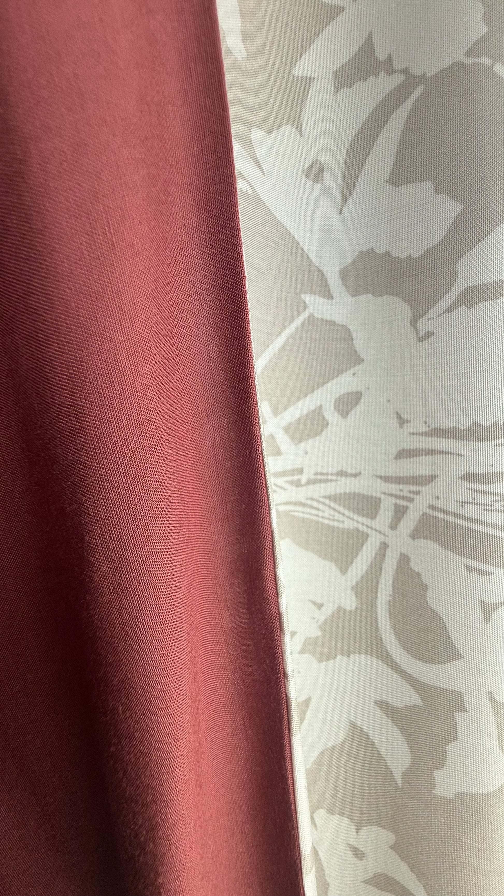 Mud Red Cotton Print Reversible Abaya